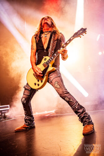 THE DEAD DAISIES live le Forum Vauréal 2025