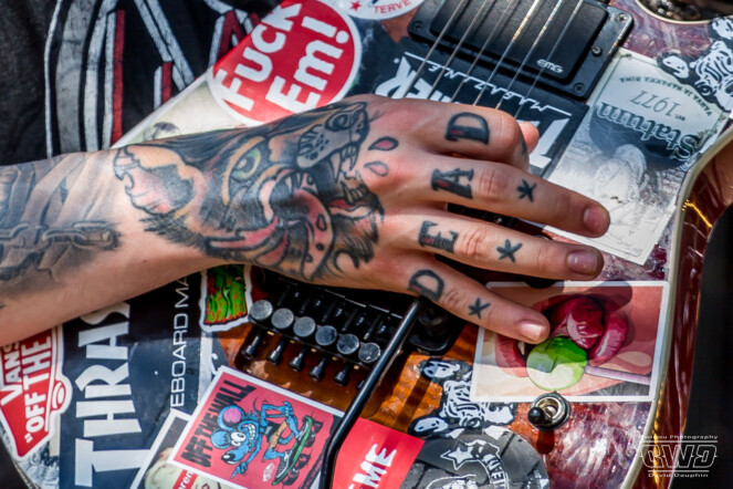 Leg, arms, hand, neck and others musicians tattos