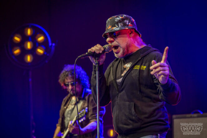trust-live-music-band-livestream-studio-longjumeau