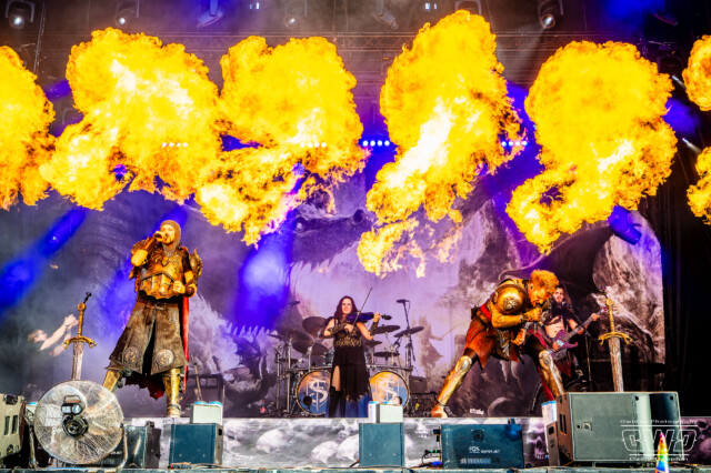 FEUERSCHWANZ Live Plane'R Fest Festival Montcul 2025